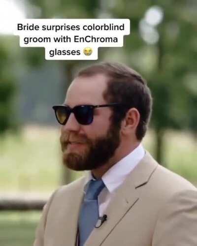 Colorblind man sees color for the First time :)