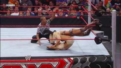 Maryse pins Gail Kim