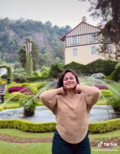 Big ol' Booty in the Meadows.