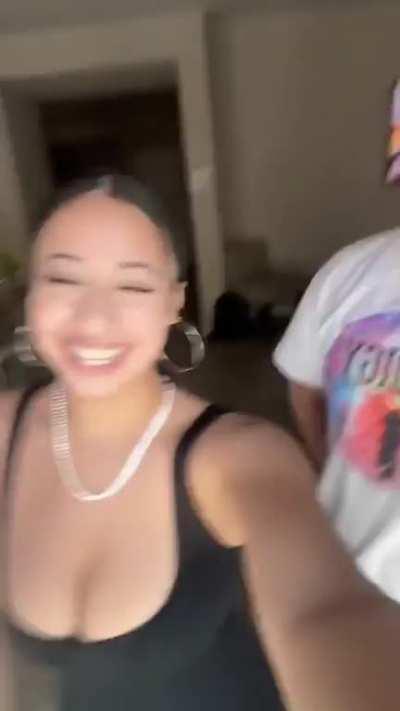 (TikTok) What a Rack👀🍒🔥🔥