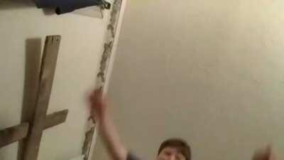 POV: Eres uno de los altos mandos en la tribuna de SNK