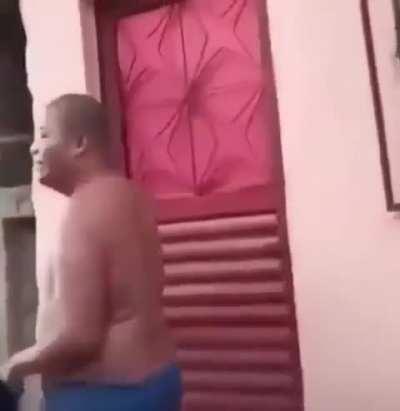 O MEMBRO MAIS FRACO DESTE GRUPO