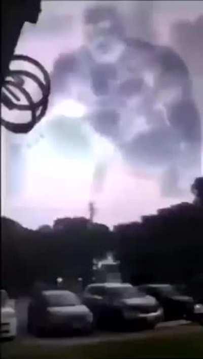 I finally get why tom likes thunderstorms