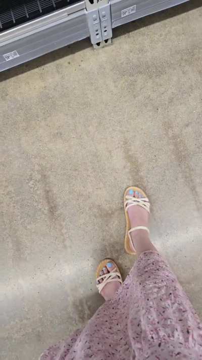 Do my toes match my dress?