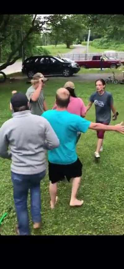 Super soaking crackheads. (Link to full video in comments)