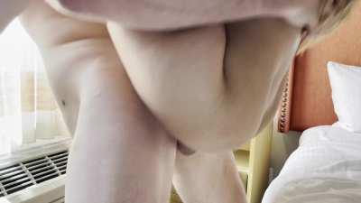 Bull fucks me rough in front of hubby while he films, I know he had a hard on 🍆💦