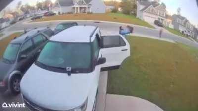 Husband saves his wife from a bobcat