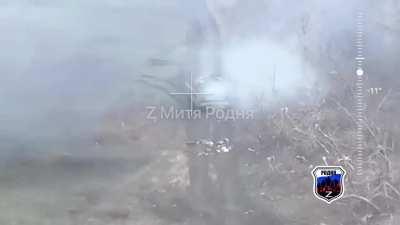 Destroyed/damaged Leopard 2A6 with the actual hit/explosion near Avdiivka. Crew gets out. (Fighting Bradley can be seen as well).