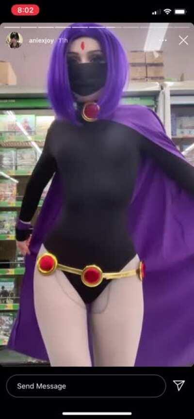 Posting this because someone doesn’t believe her waste is this small. Love Anie 💕💕