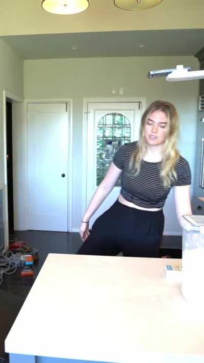 QTCinderella baking stream - November 2023