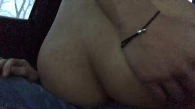 Teaser for my newest premium scene getting fucked in the back seat of a Ford Ranger 😉 2 minute trailer being sent out to all fans on my exclusive page tonight! Al you gotta do is message me there to get it along with 6 other welcome videos 🎁