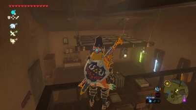 [BotW] That’s one long arm. Don’t do a wind bomb indoors.