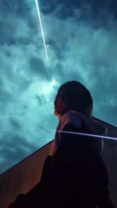 This video of the meteor in Portugal