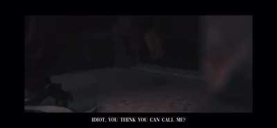 El pibe diciendo hola, la piba: