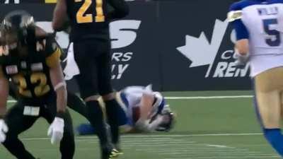 Unintentional no-look catch by Ryan Smith of the Winnipeg Blue Bombers