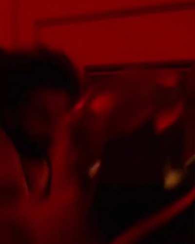 Yaar yeh gaana release kardo jaldi