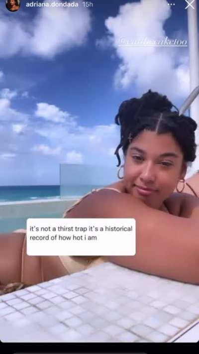 AdrianaDondada - Video #2376