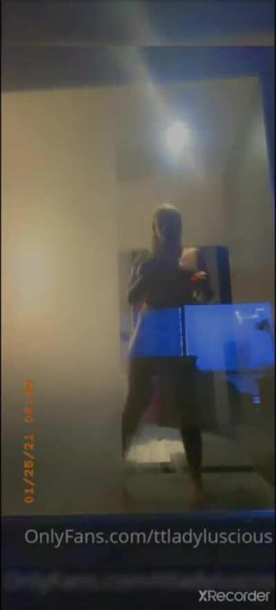 Bruh wtf is this bs... $20 for this trash smh