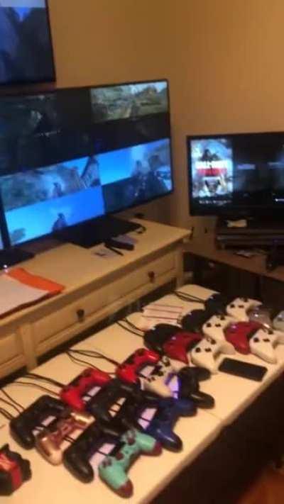 В тиктоке показали, как выглядят «фермы» с ботами для прокачки в Call of Duty: Vanguard. Игру запускают с разных аккаунтов с использованием десятков экранов и геймпадов. Стоимость профилей с редкими скинами может достигать 2 тысяч долларов