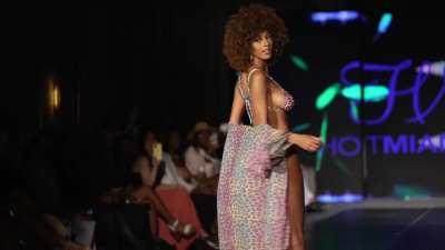 Briana Smith Hot Miami Styles 2021