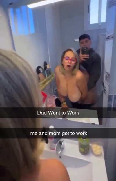 Mommy And Me When Daddy Goes To Work