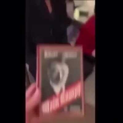 Título poco originak