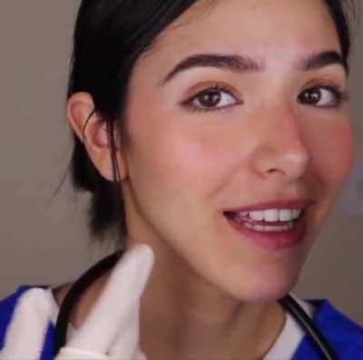 Glow sticking her tongue out for you 👅💦 (video)