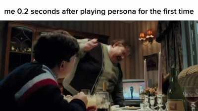 why go outside when chie is on the playstation 🤤🤤