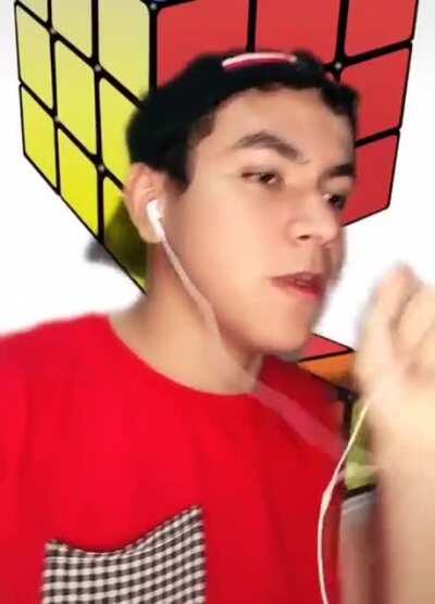 Quem teve essas coisas aí?