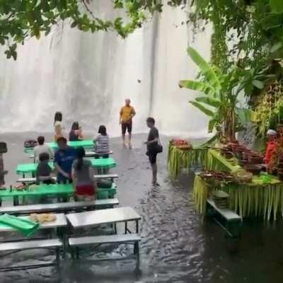 At this unconventional restaurant