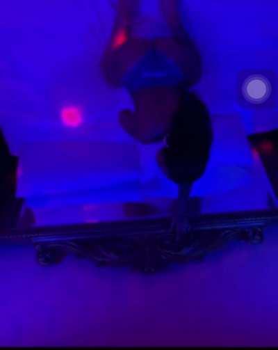 Imagine fucking her like this with the lights out 💦