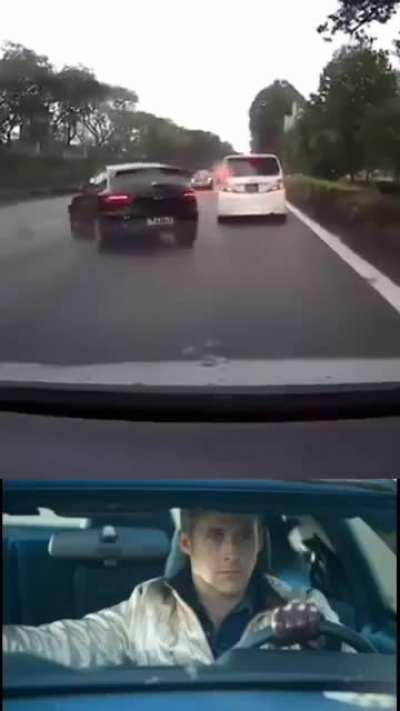 O cara tem problemas com motoqueiros 