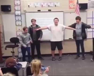 Average Redditors in the making