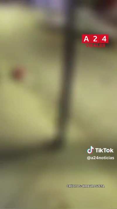 Patrullero choca y mata a motociclista