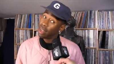 Made this gif a while back, figured everyone would like it