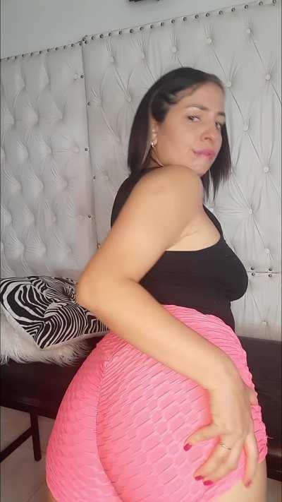 Can you smell my stinky farts?