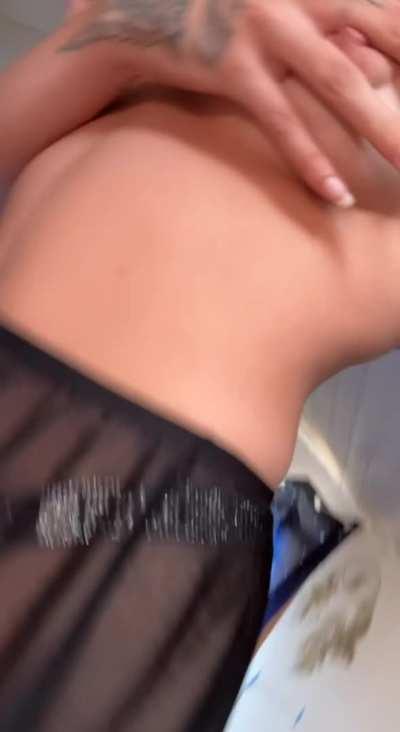 The hottest slut that you can find here! 40% Reduce!