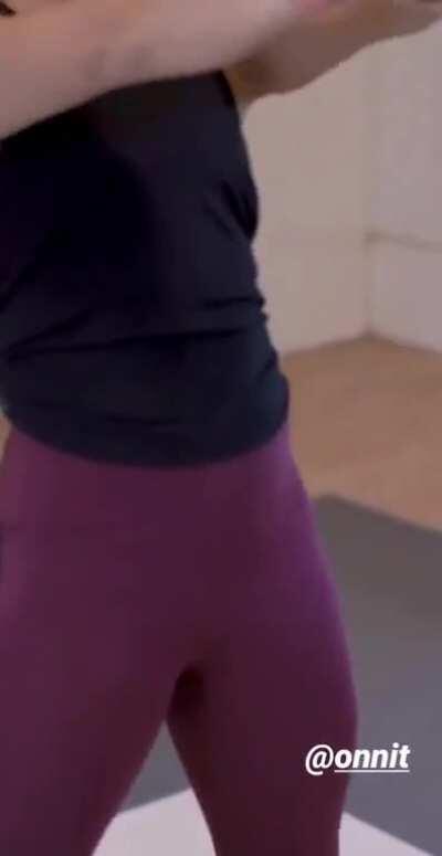 Michelle Waterson. Thicc...