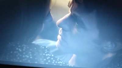 Kaitlyn Dever in Apple Cider vinegar