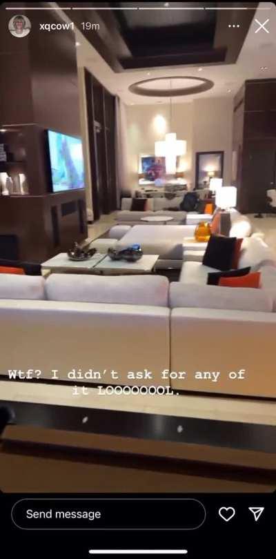 Who did he say sorry to?