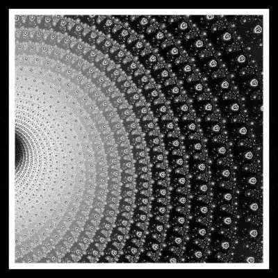 Monochrome Fraktaler Gradient Shift Loop 01_04 | 14-12-21 | by Xponentialdesign