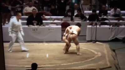 A lot of debate in here about fighting outside one's weight class.