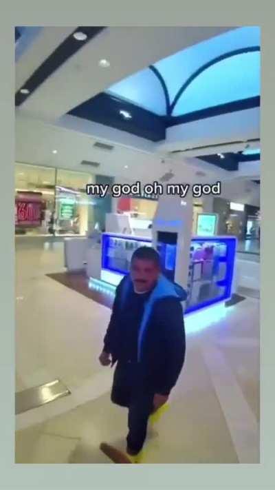 Bro met some dead celebrities 