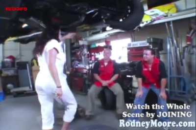 I wonder if there are any real female mechanics in the world that are as fun as her.