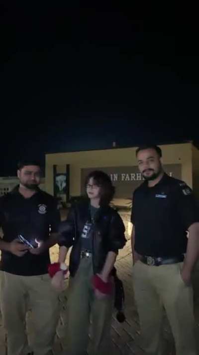 Saar Forget about Isreil women, check this out