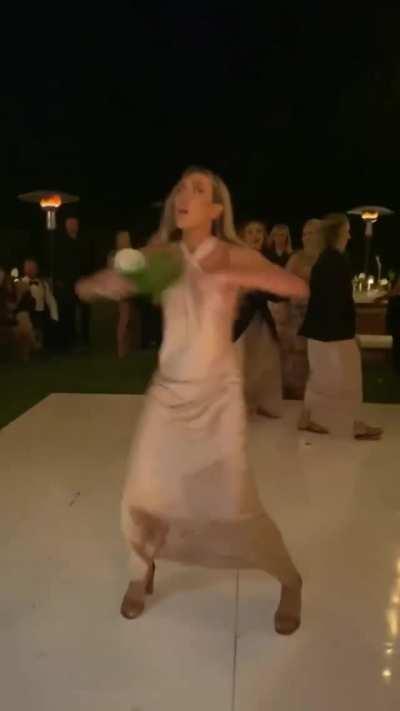 HMC while I snag this bouquet