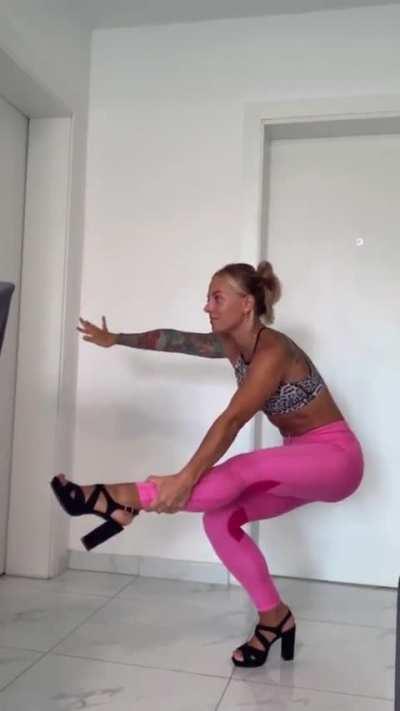 Sagittarina (@sagittarinaofficial)