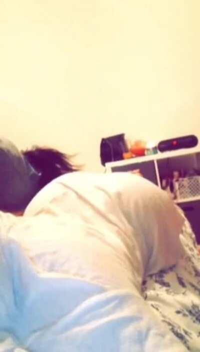 shake sh sh shake that asse girl 🔥🍑🔥