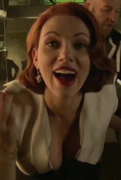 Scarlett Johansson's face & tits are the perfect target for any load