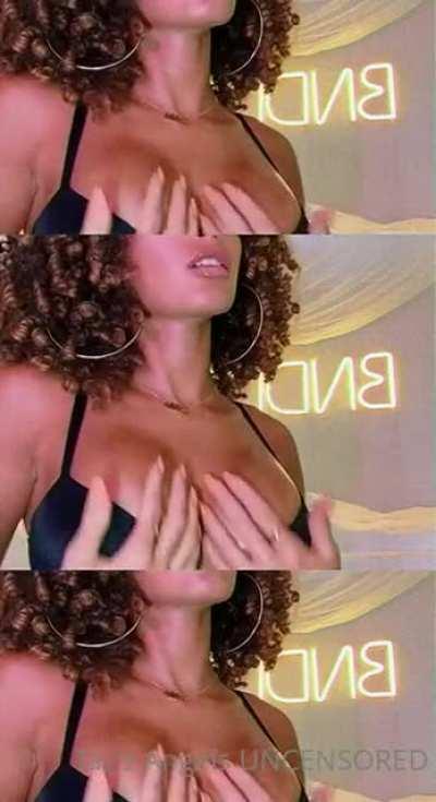 Just imagine...💦💦💦Remember the old days when she had NO TITTIES 😅👀